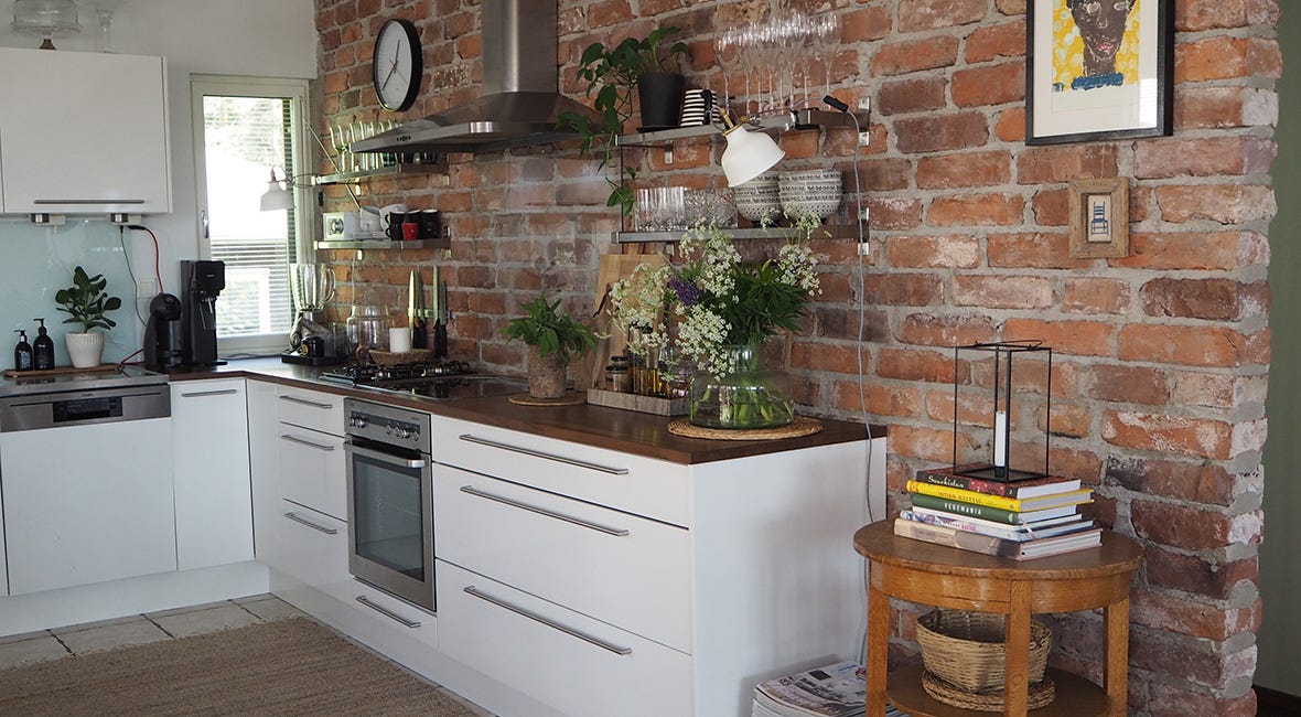 Tuo keittiön pinnoille persoonallisuutta ja kodikasta rosoisuutta.