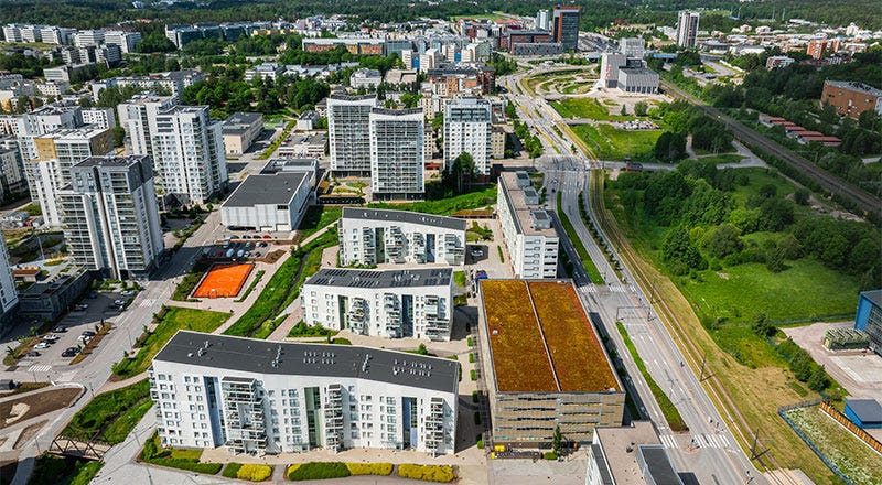 Vermonniityn kotikortteli, Espoo Ilmakuva Espoon Perkkaan alueesta, jossa näkyy Bonavan rakentama 790 kodin naapurusto ja sen ympäristö.